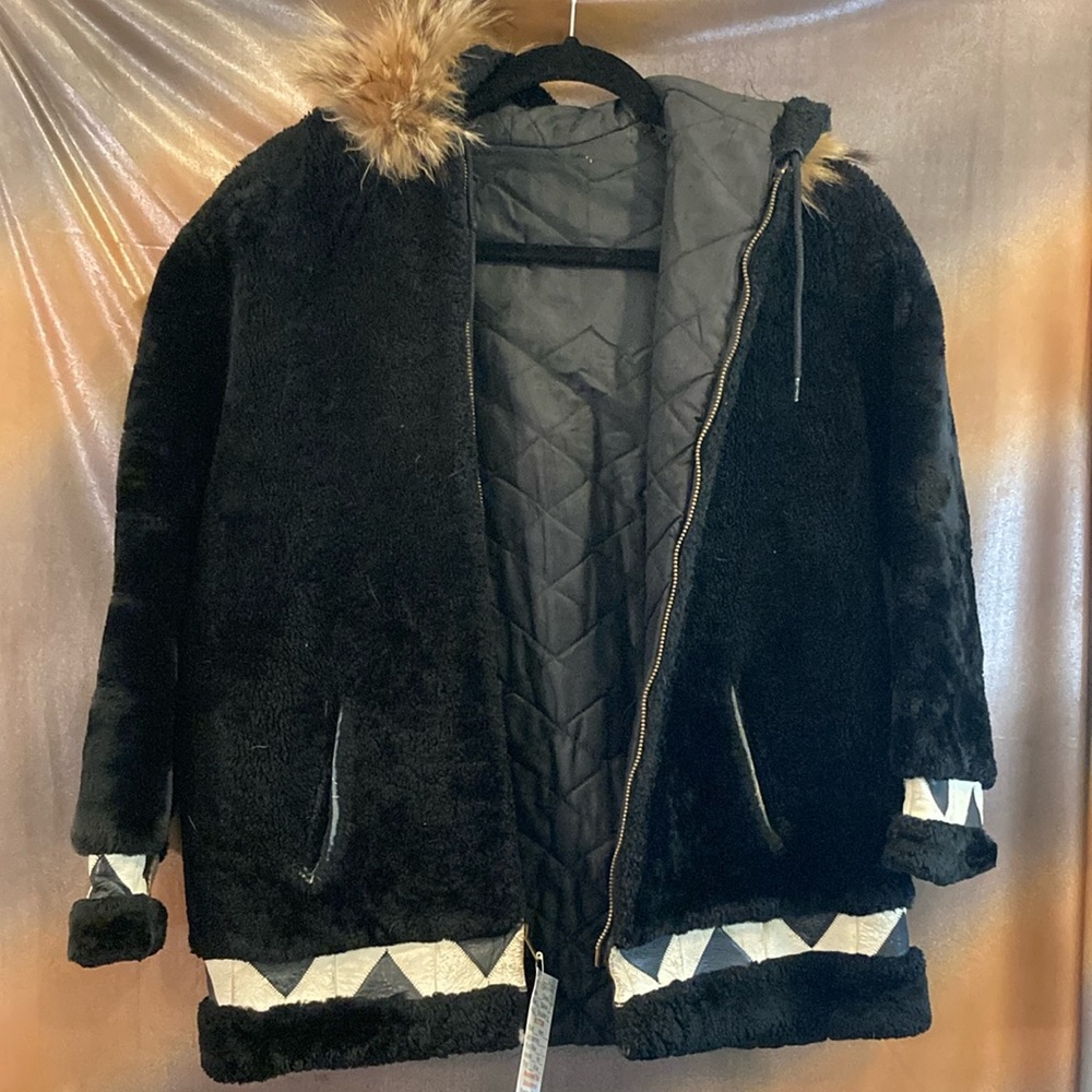 Vintage 1960’s Alaskan Eskimo Fur Hooded‎ Jacket with Geometric leather. B48